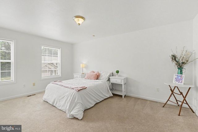 224 ALDENWOOD DR, Carlisle, PA 17015