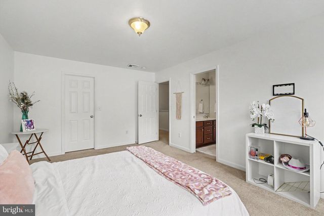 224 ALDENWOOD DR, Carlisle, PA 17015