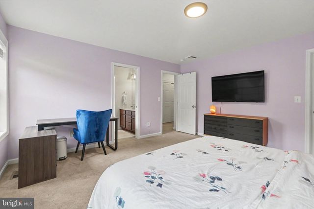 224 ALDENWOOD DR, Carlisle, PA 17015