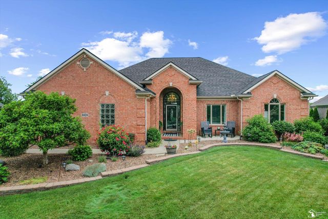 8424 Eagle Pointe Drive, Newport, MI 48166