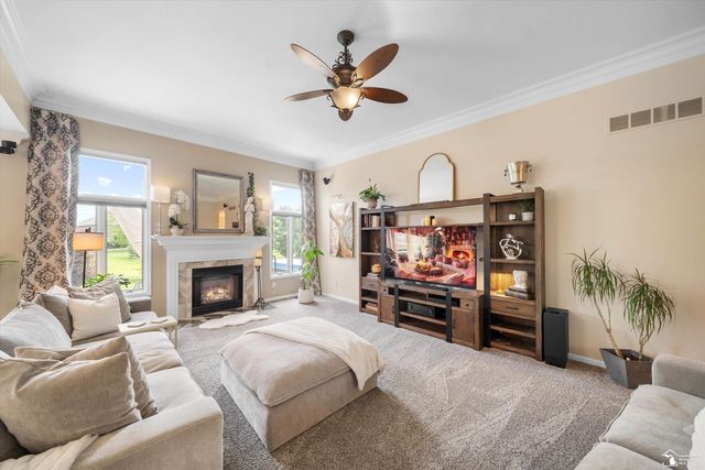 8424 Eagle Pointe Drive, Newport, MI 48166