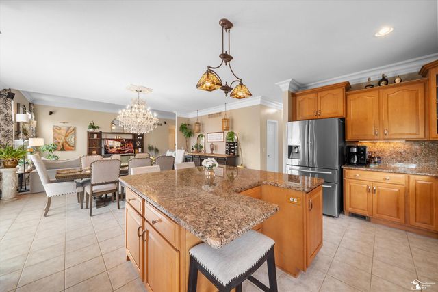 8424 Eagle Pointe Drive, Newport, MI 48166