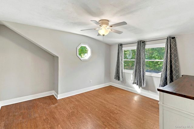 85 Shannon Boulevard, Yaphank, NY 11980
