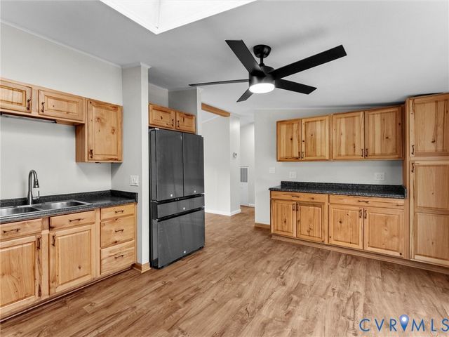 4772 Carsley Rd, Waverly, VA 23890