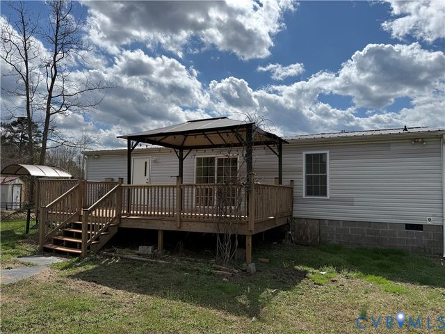 4772 Carsley Rd, Waverly, VA 23890