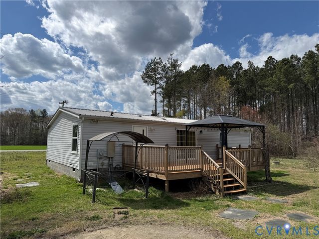 4772 Carsley Rd, Waverly, VA 23890