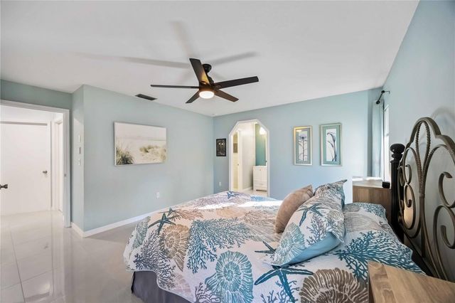 17341 HOLMES AVENUE, Port Charlotte, FL 33948