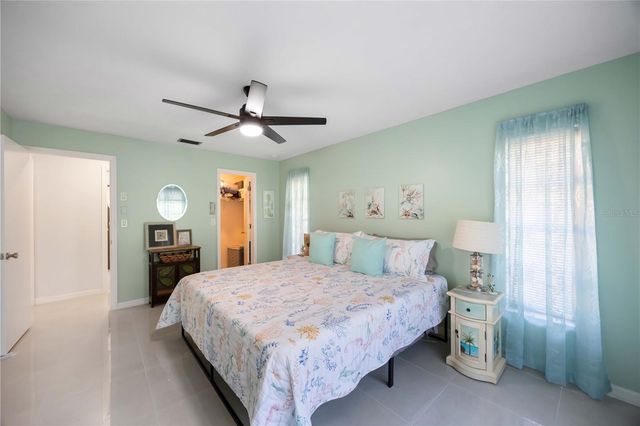 17341 HOLMES AVENUE, Port Charlotte, FL 33948