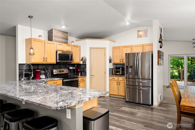 41887 Cape Horn Drive, Concrete, WA 98237