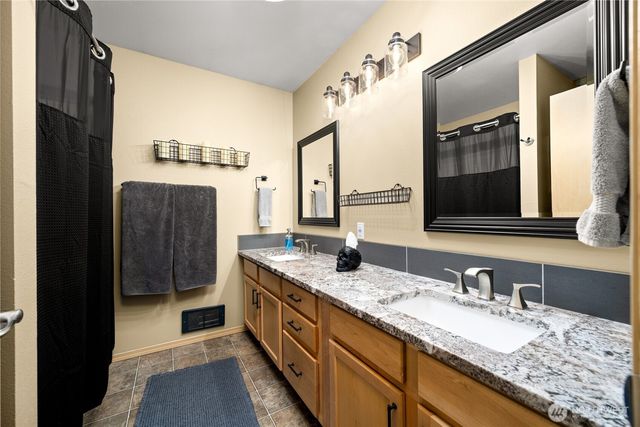 41887 Cape Horn Drive, Concrete, WA 98237