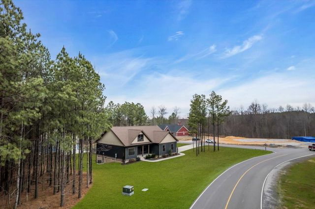 3200 Crockett Pointe, Jasper, TN 37347