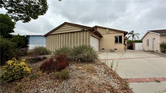 7712 Lemp, North Hollywood, CA 91605