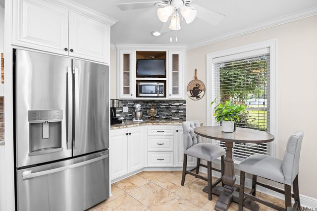 42136 Jamie Rd, Prairieville, LA 70769