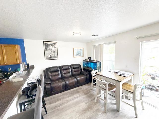 2769 NW 13th Street 6, Pompano Beach, FL 33069