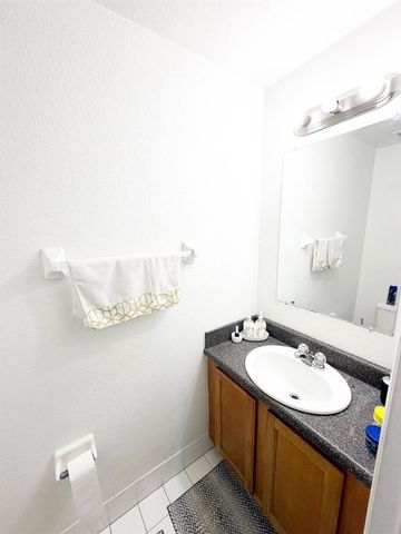 2769 NW 13th Street 6, Pompano Beach, FL 33069