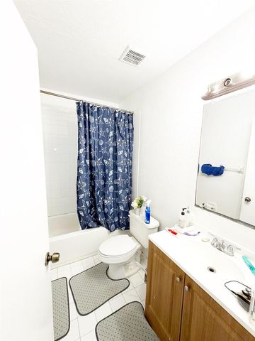 2769 NW 13th Street 6, Pompano Beach, FL 33069