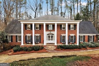 1735 Winterthur Close NW, Sandy Springs, GA 30328