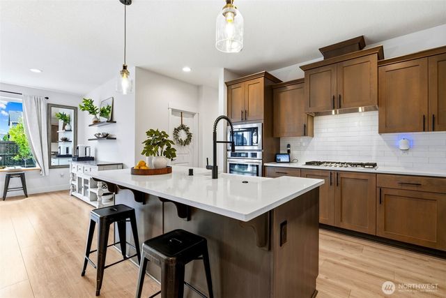 8713 N 5th Street, Ridgefield, WA 98642