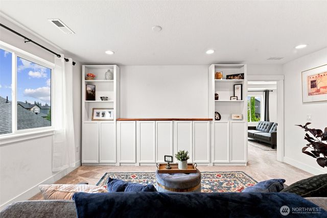 8713 N 5th Street, Ridgefield, WA 98642