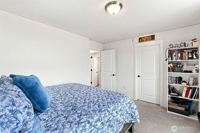 8713 N 5th Street, Ridgefield, WA 98642