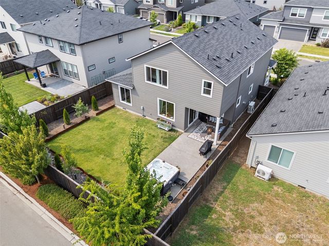8713 N 5th Street, Ridgefield, WA 98642