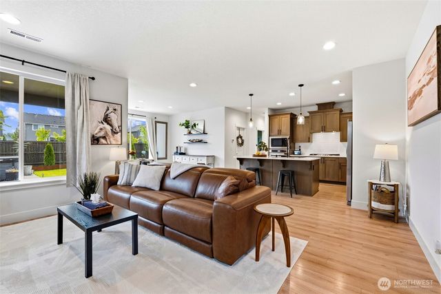8713 N 5th Street, Ridgefield, WA 98642