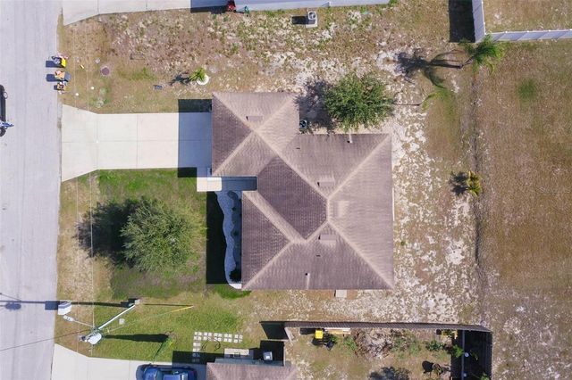 391 CAMELLIA COURT, Kissimmee, FL 34759