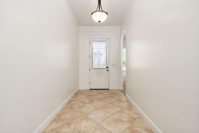 6943 W Stuart Avenue, Fresno, CA 93723