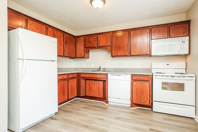 921 Sky Valley Trl, Smyrna, TN 37167