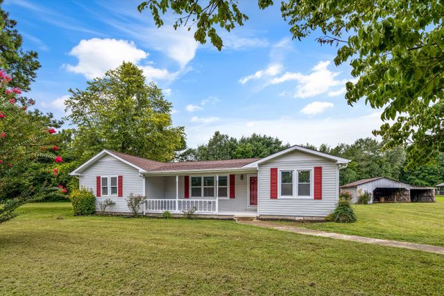 139 Quick School Rd, Fayetteville, TN 37334