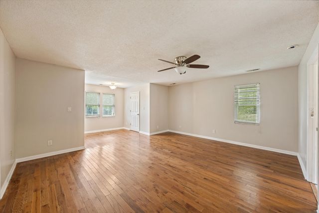 139 Quick School Rd, Fayetteville, TN 37334