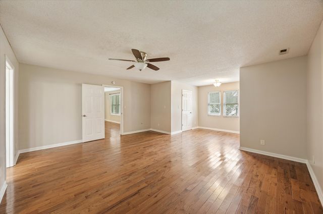 139 Quick School Rd, Fayetteville, TN 37334