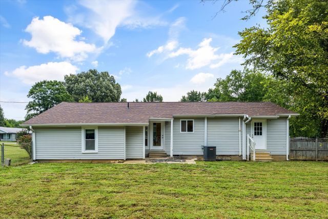139 Quick School Rd, Fayetteville, TN 37334