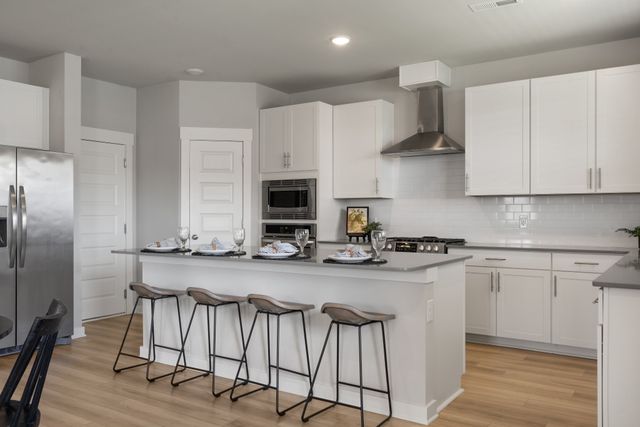 804 Rockwell Dr, Hendersonville, TN 37075