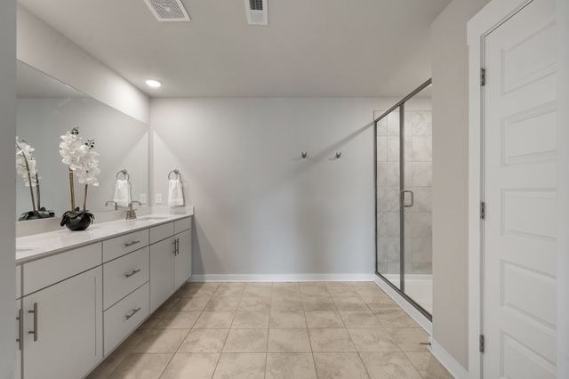 804 Rockwell Dr, Hendersonville, TN 37075