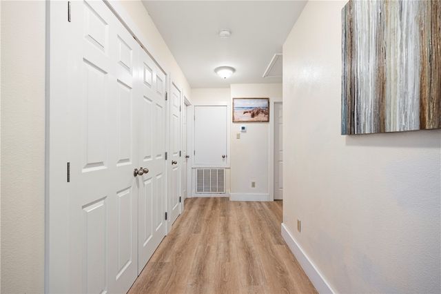 650 Sandpiper Circ, Port Aransas, TX 78373