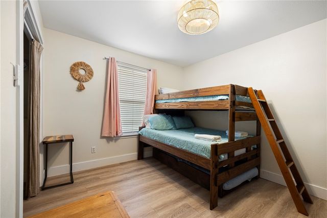 650 Sandpiper Circ, Port Aransas, TX 78373