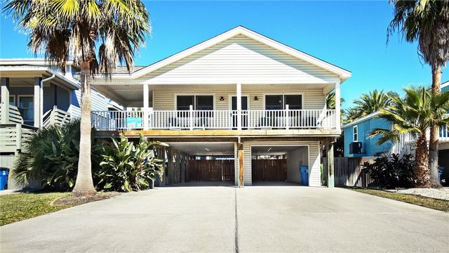 650 Sandpiper Circ, Port Aransas, TX 78373