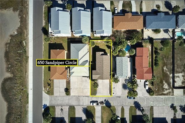 650 Sandpiper Circ, Port Aransas, TX 78373