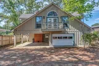 363 Lake Harbor Road, Brandon, MS 39047
