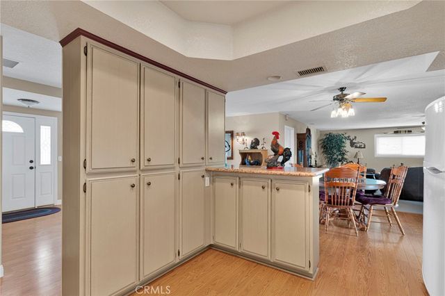 20115 Shoshonee, Apple Valley, CA 92307