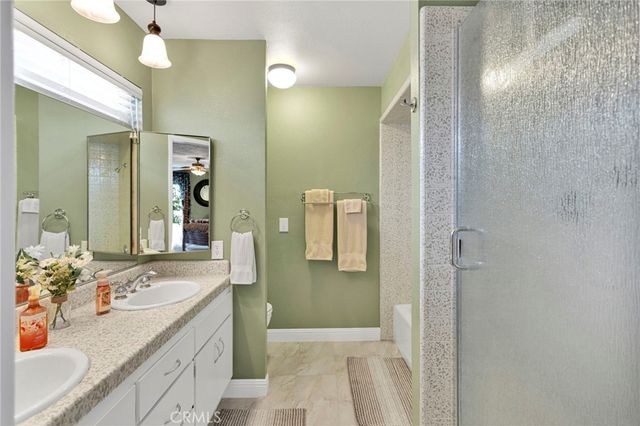 20115 Shoshonee, Apple Valley, CA 92307