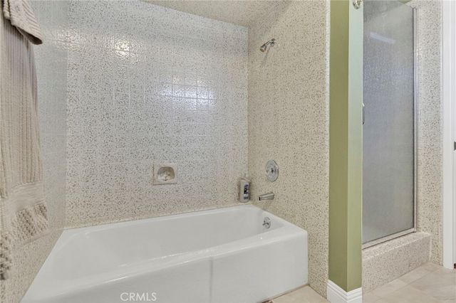 20115 Shoshonee, Apple Valley, CA 92307