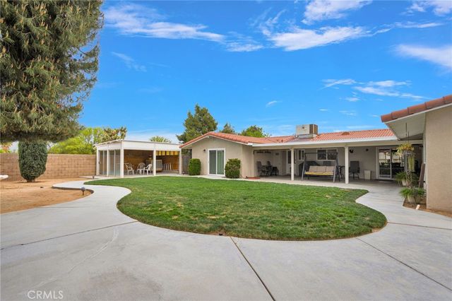 20115 Shoshonee, Apple Valley, CA 92307