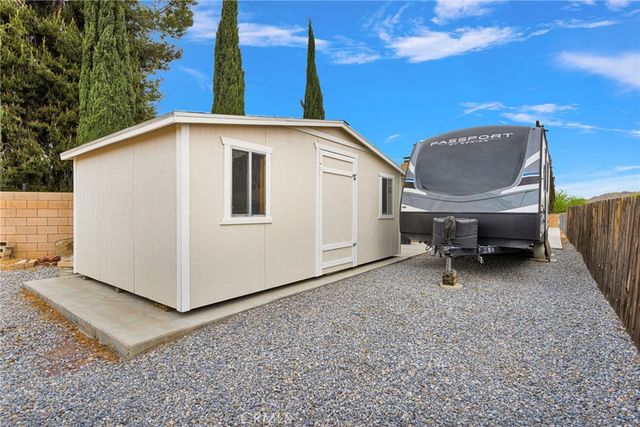 20115 Shoshonee, Apple Valley, CA 92307