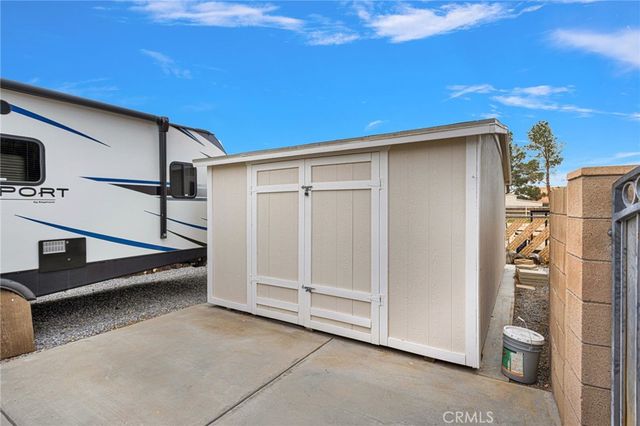 20115 Shoshonee, Apple Valley, CA 92307