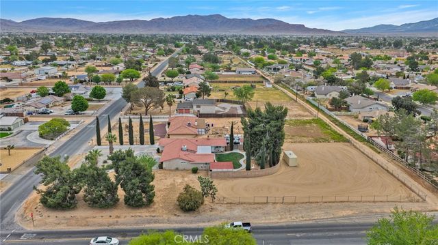 20115 Shoshonee, Apple Valley, CA 92307