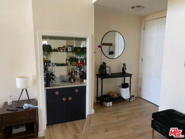 221 S Gale Drive 406, Beverly Hills, CA 90211