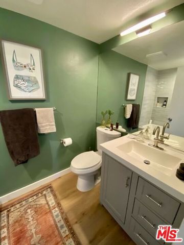 221 S Gale Drive 406, Beverly Hills, CA 90211