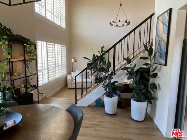 221 S Gale Drive 406, Beverly Hills, CA 90211
